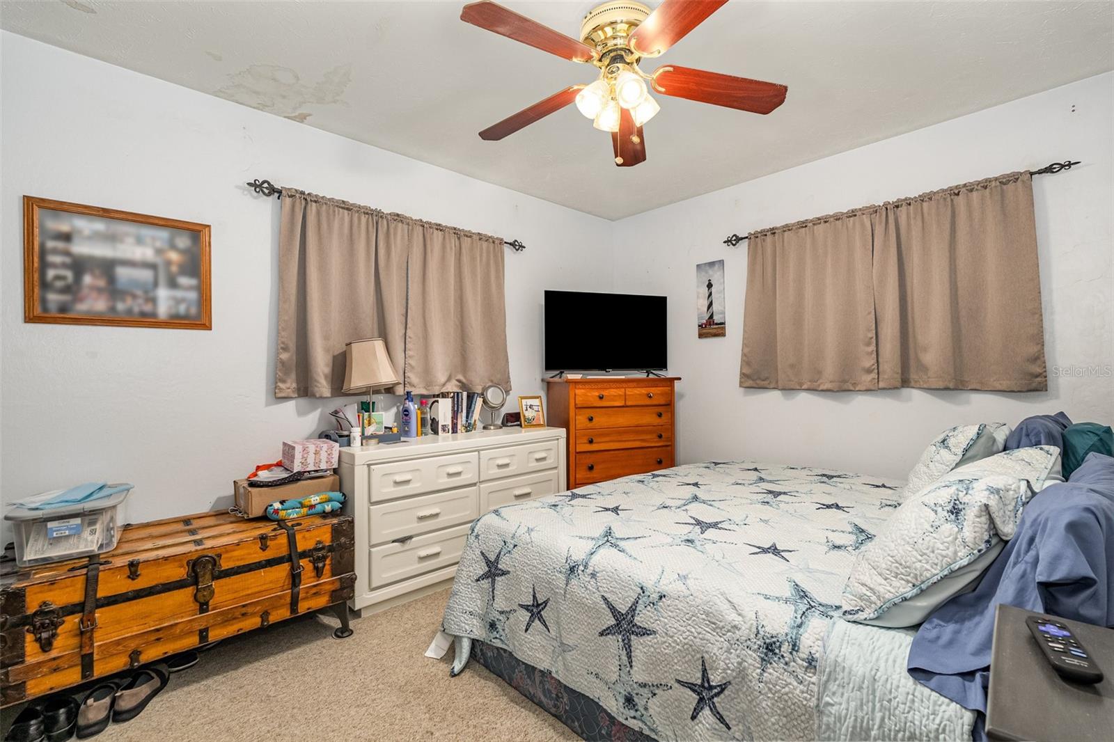 Image 19 of 31 For 220 Bel Aire Drive S