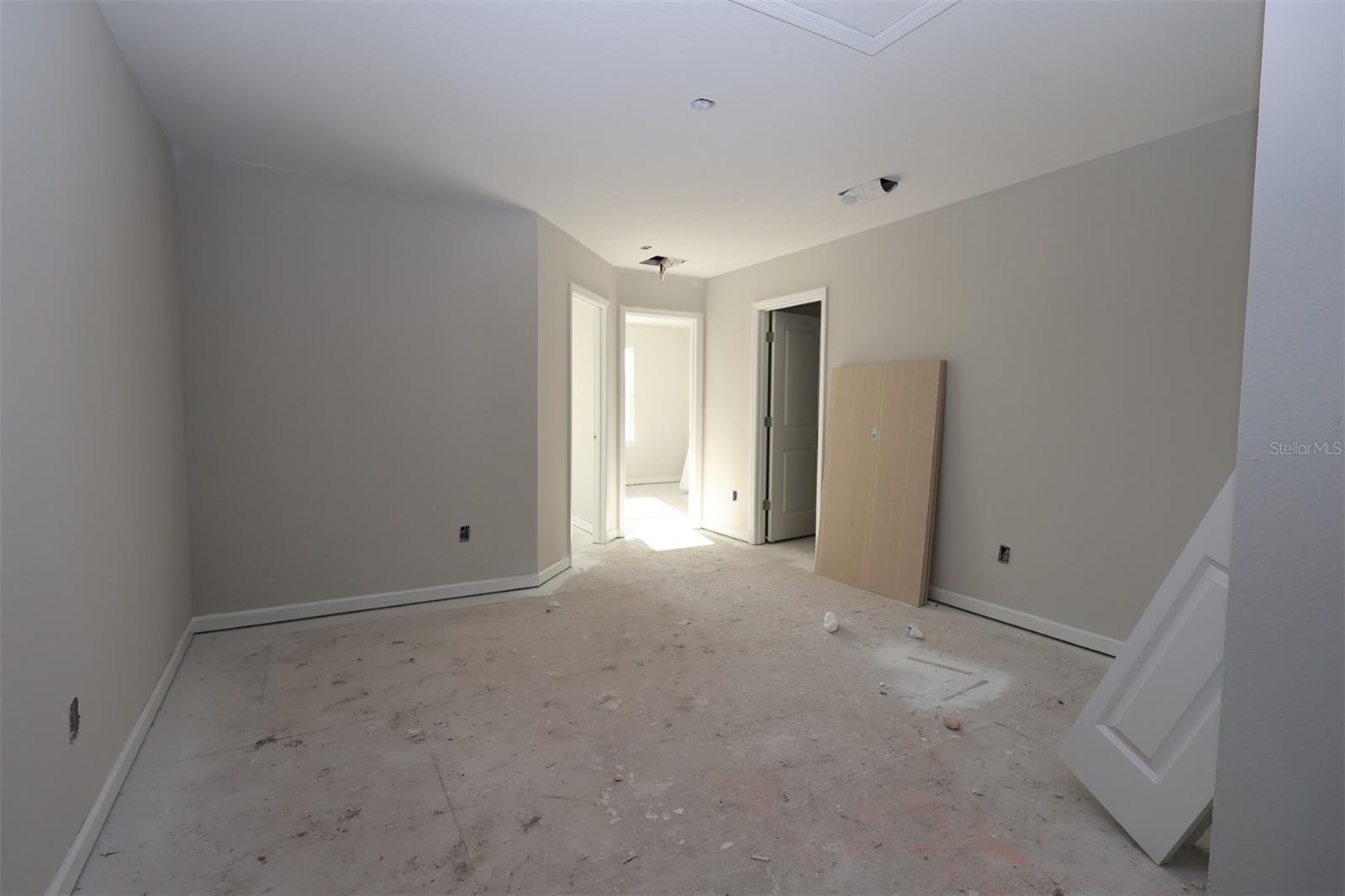 Image 4 of 14 For 14827 Outfitter Street
