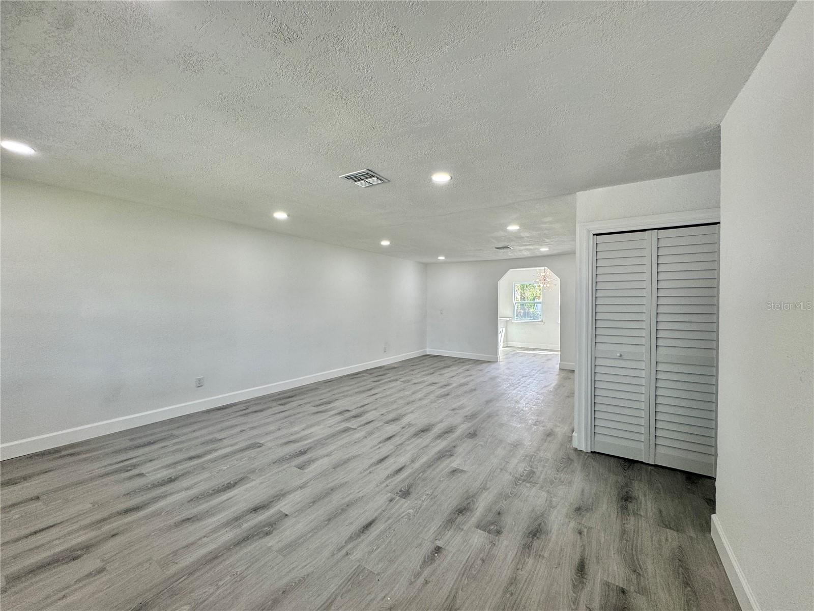 Image 14 of 40 For 4524 King Cole Boulevard