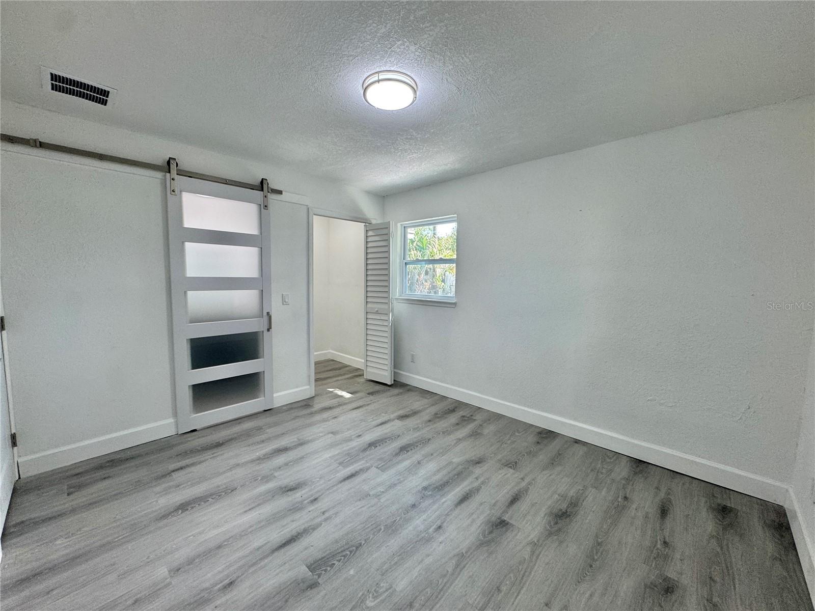 Image 17 of 40 For 4524 King Cole Boulevard