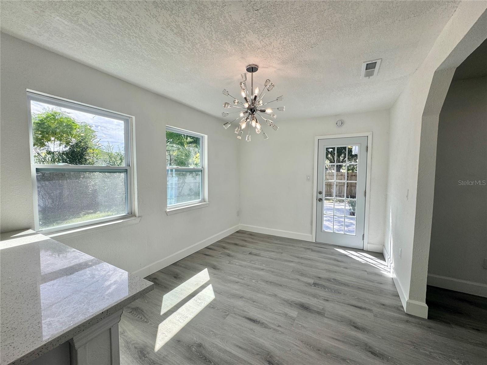 Image 7 of 40 For 4524 King Cole Boulevard