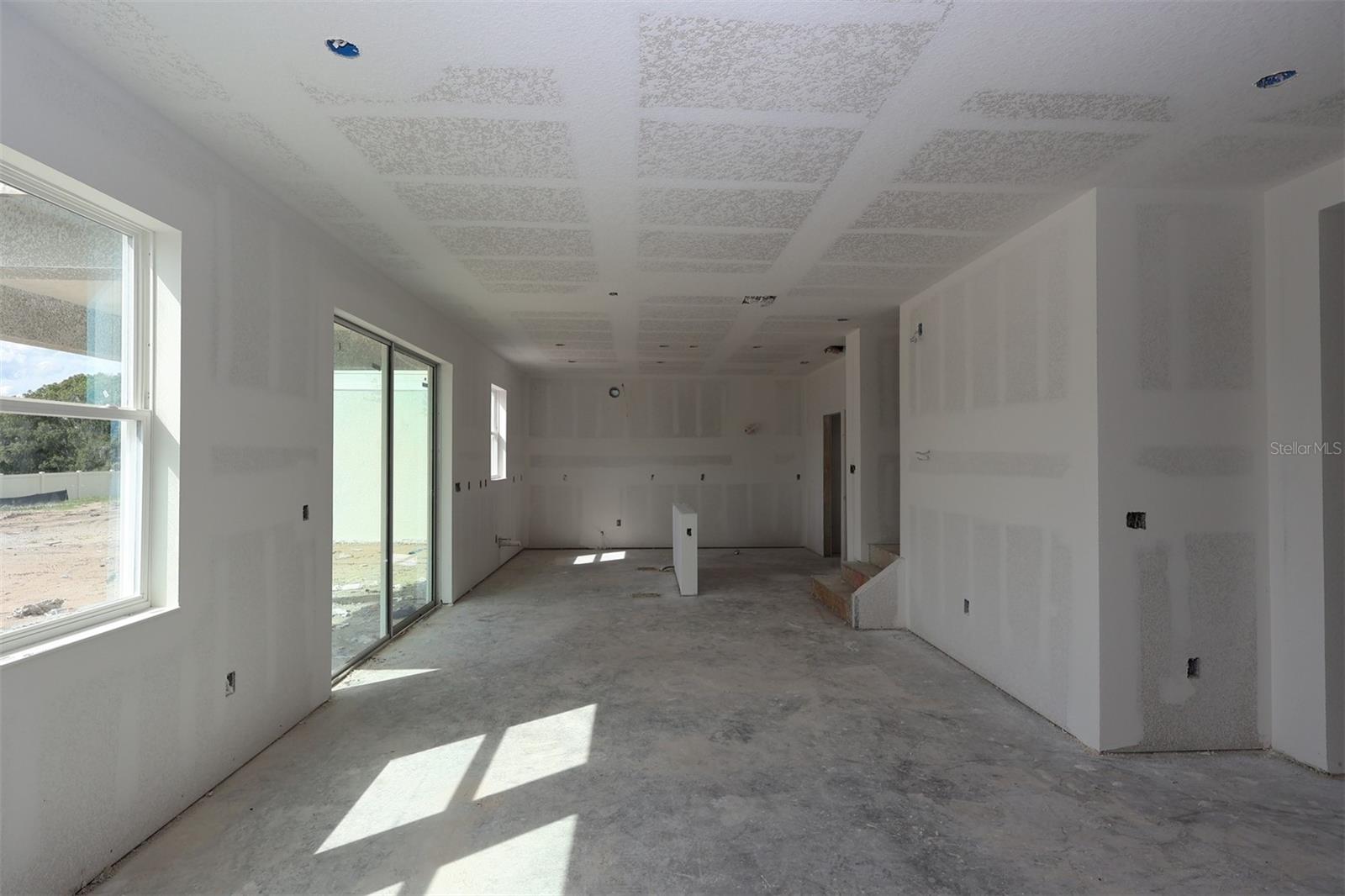 Image 17 of 22 For 1326 Hyde Street