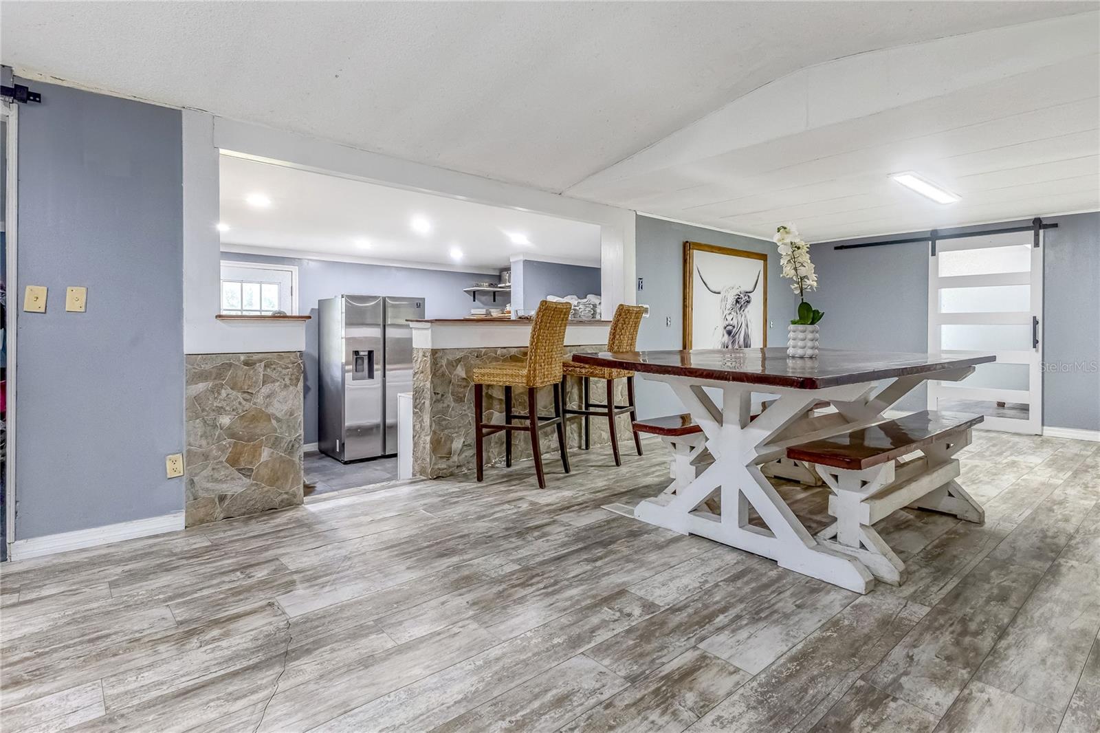 Image 12 of 54 For 322 Cantaloupe Avenue