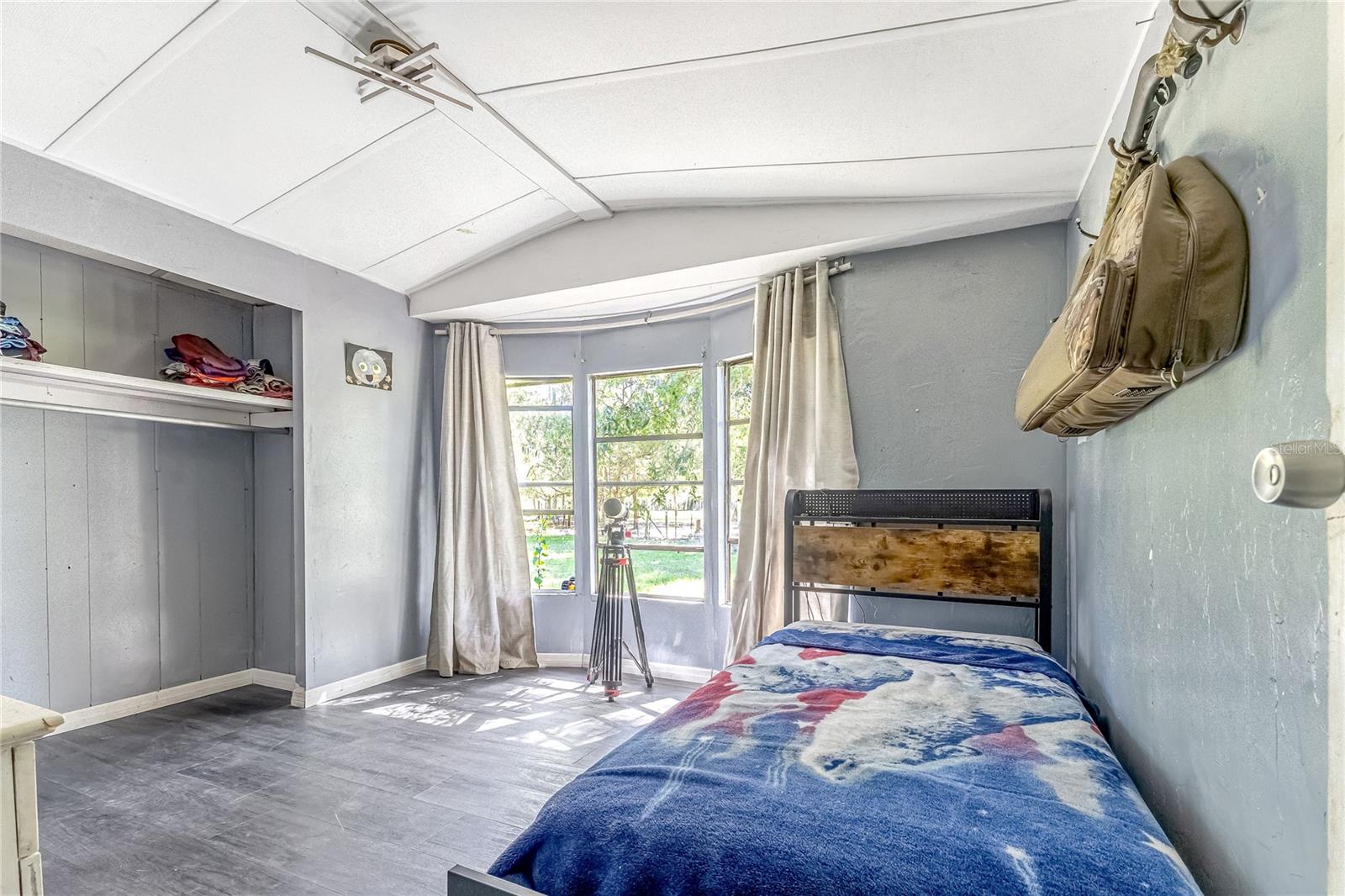 Image 18 of 54 For 322 Cantaloupe Avenue