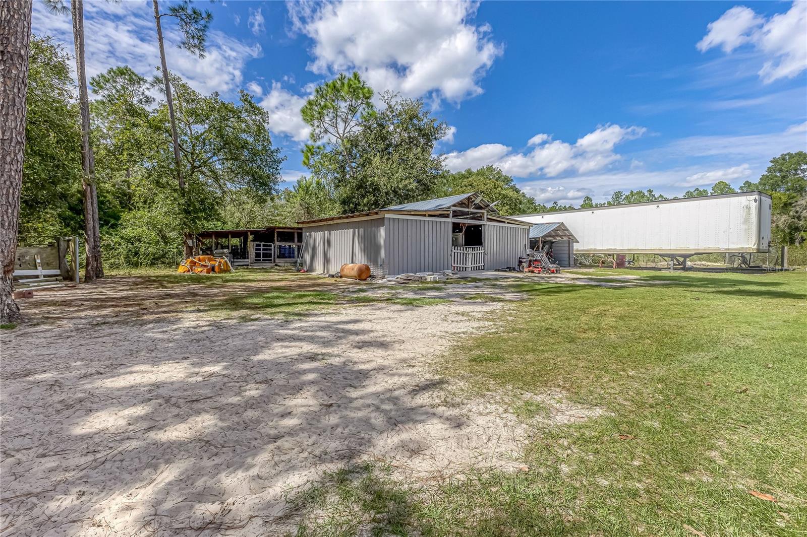 Image 31 of 54 For 322 Cantaloupe Avenue