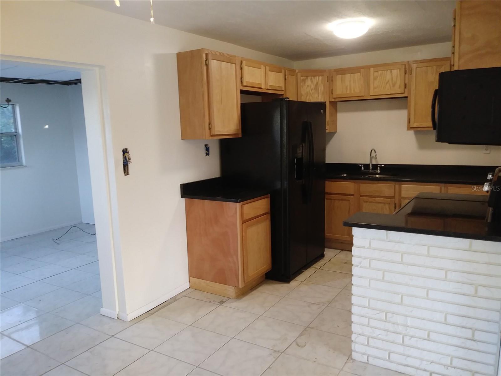 Image 4 of 17 For 2183 Patterson Avenue