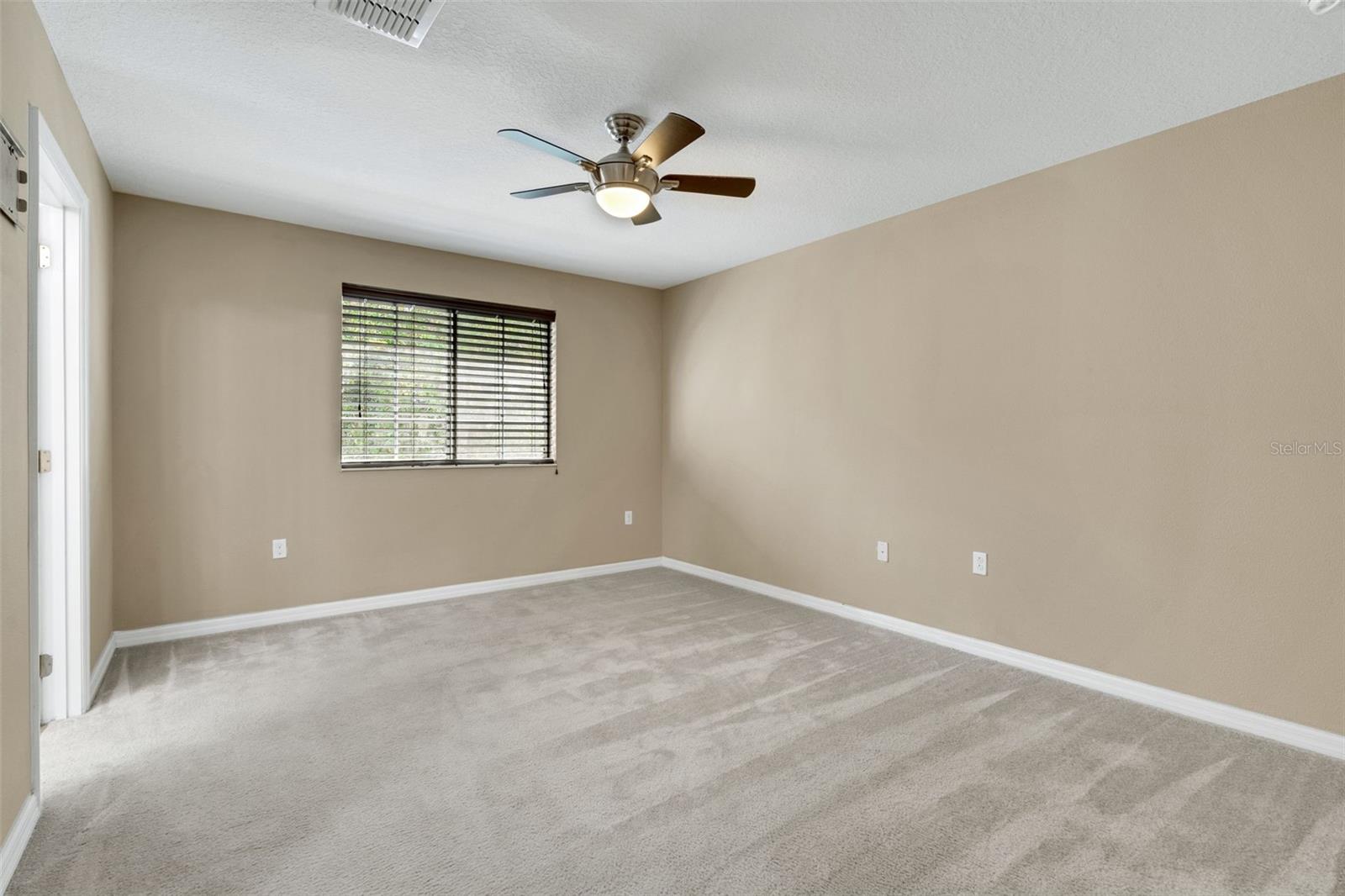 Image 13 of 45 For 2527 River Landing Drive