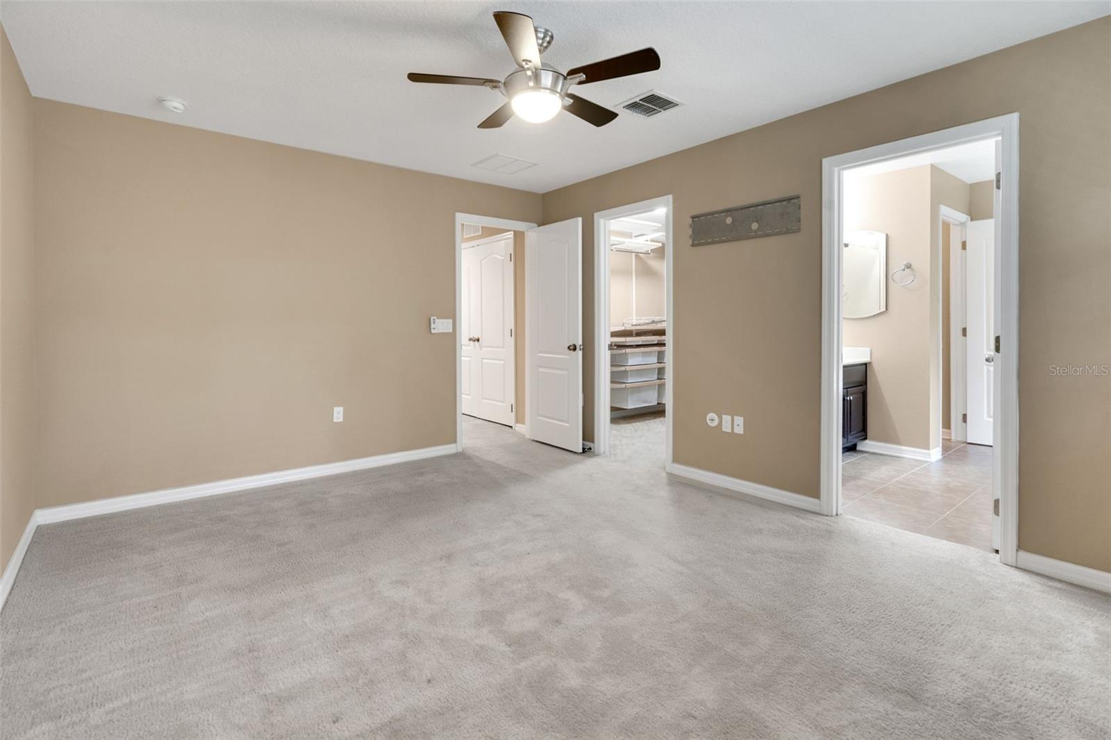 Image 19 of 45 For 2527 River Landing Drive