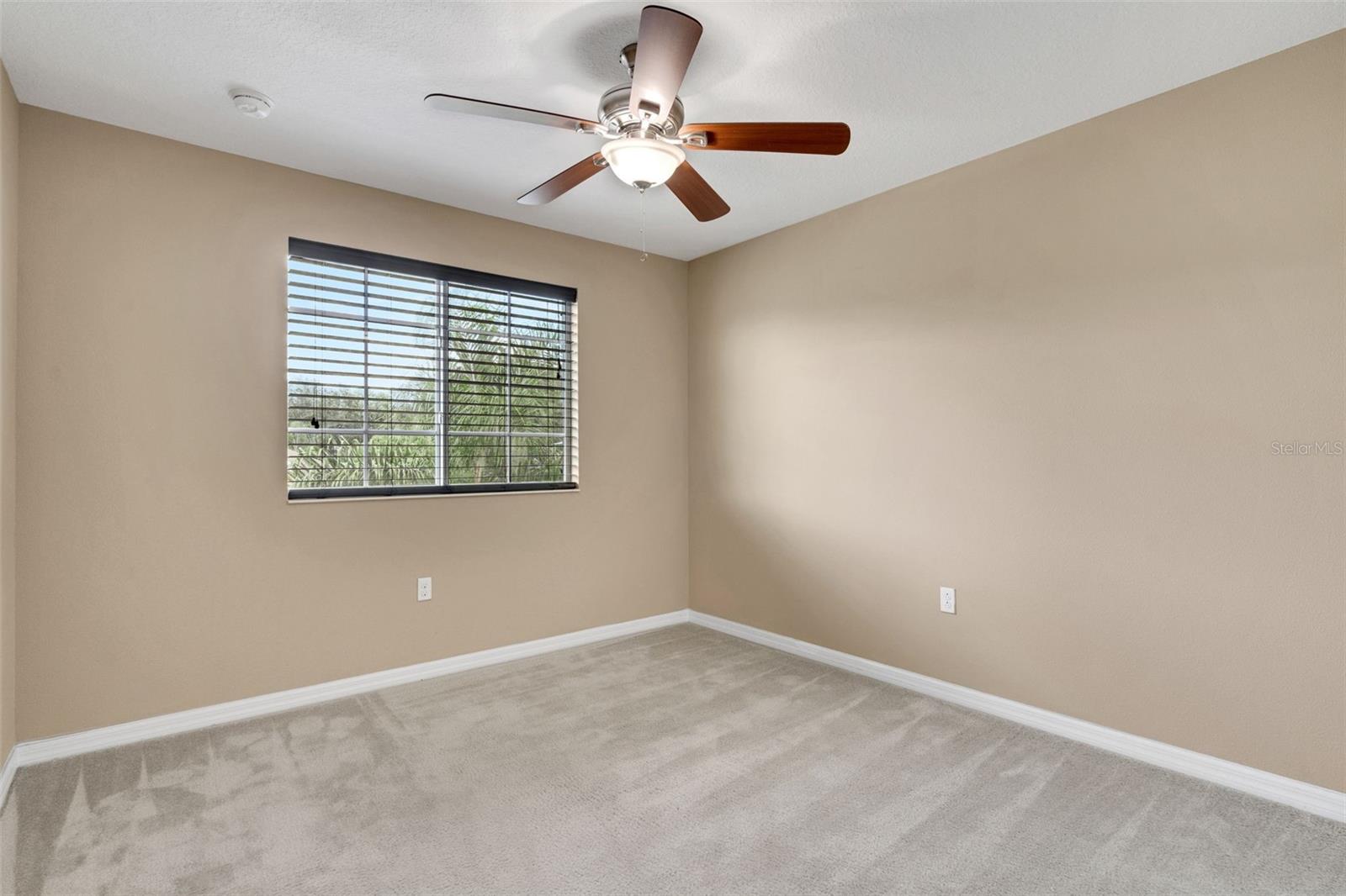 Image 22 of 45 For 2527 River Landing Drive