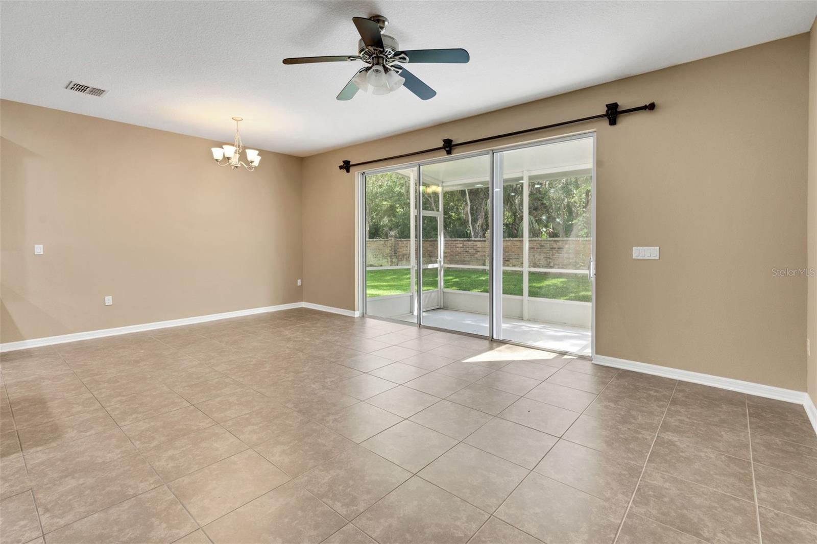 Image 9 of 45 For 2527 River Landing Drive
