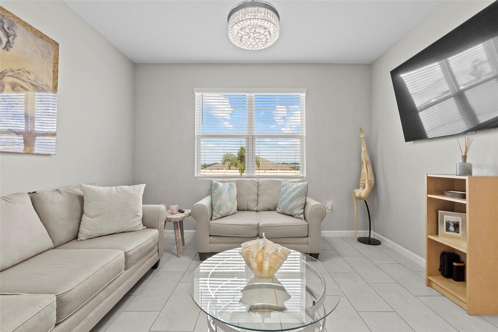 Image 11 of 49 For 858 Ballantyne Drive