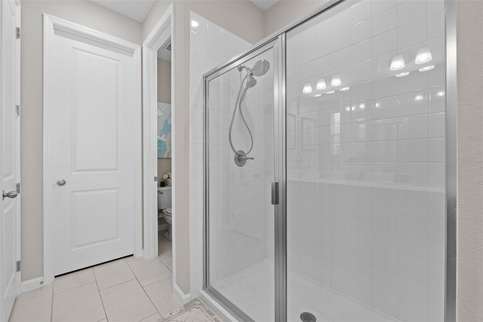 Image 23 of 49 For 858 Ballantyne Drive