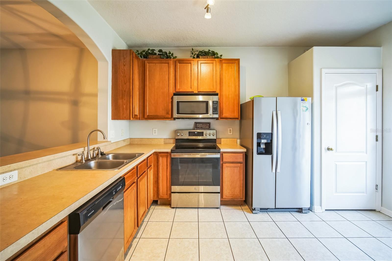 Image 6 of 16 For 30352 Elderwood Drive