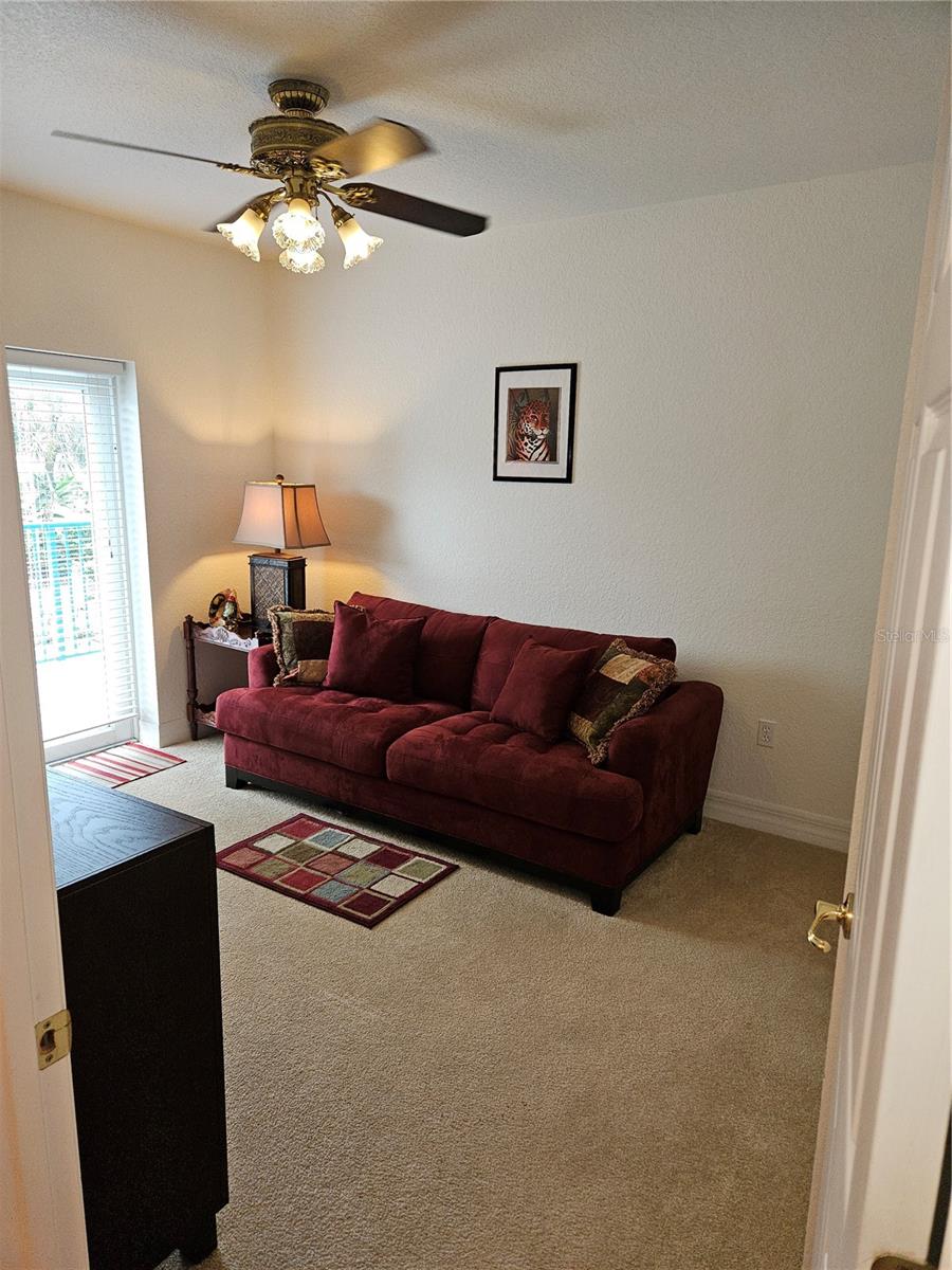 Image 19 of 50 For 5300 Atlantic Avenue 14-207