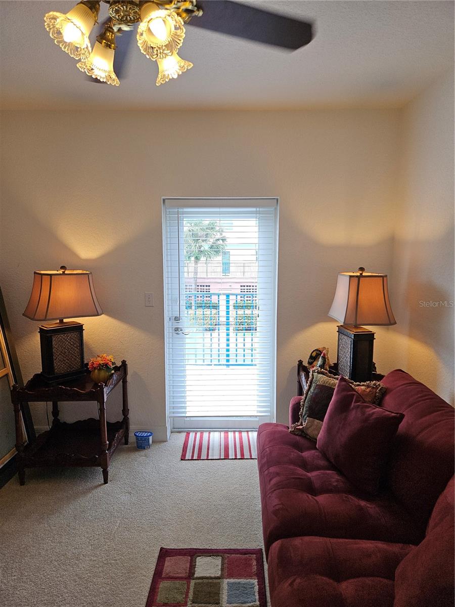 Image 20 of 50 For 5300 Atlantic Avenue 14-207