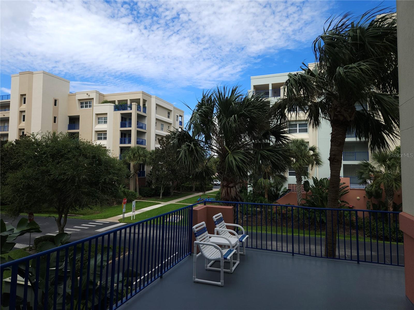 Image 3 of 50 For 5300 Atlantic Avenue 14-207