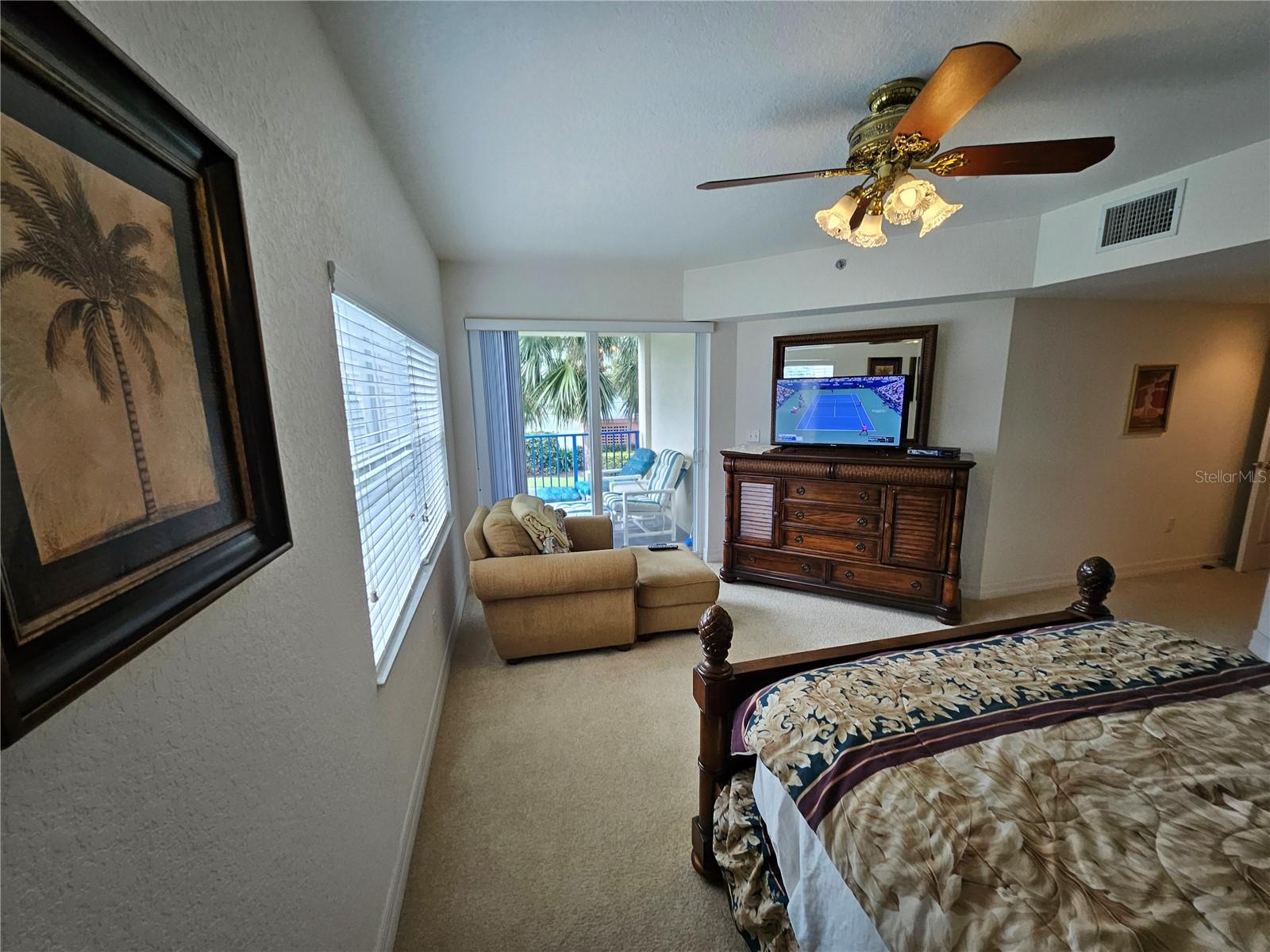 Image 32 of 50 For 5300 Atlantic Avenue 14-207