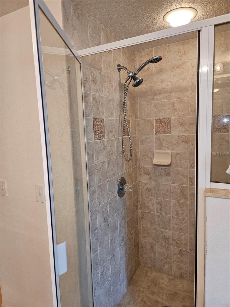 Image 36 of 50 For 5300 Atlantic Avenue 14-207