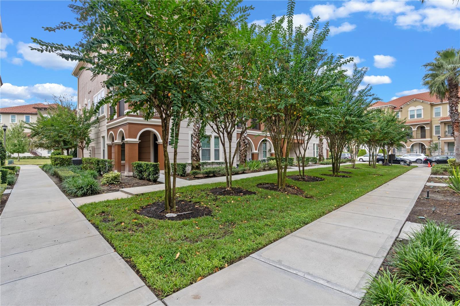 Image 4 of 57 For 2708 Lobelia Drive