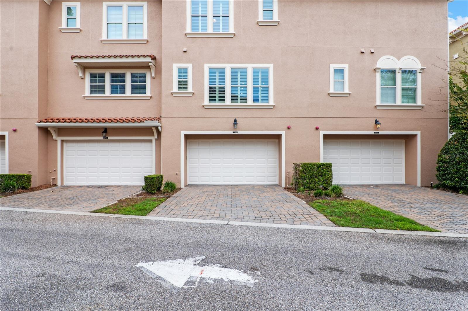 Image 40 of 57 For 2708 Lobelia Drive