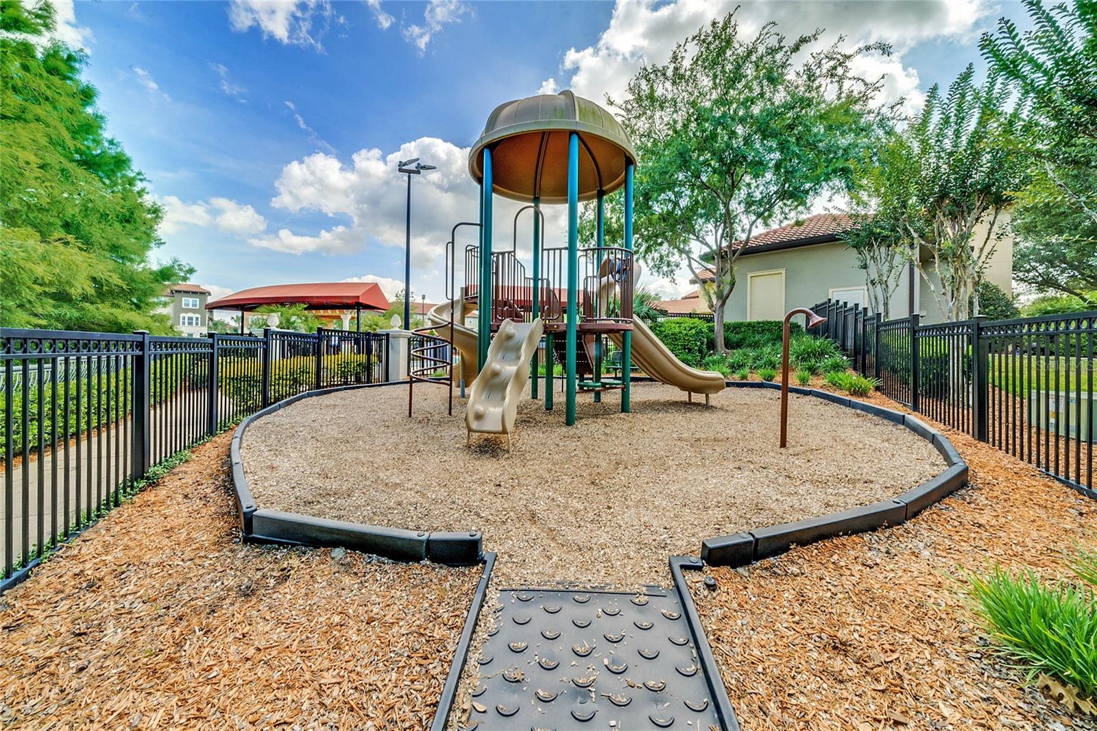 Image 45 of 57 For 2708 Lobelia Drive