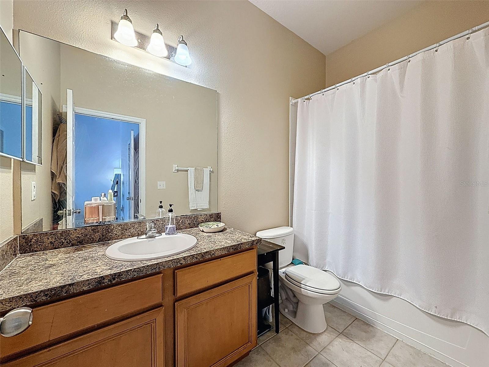 Image 37 of 45 For 7443 Arlington Grove Circle