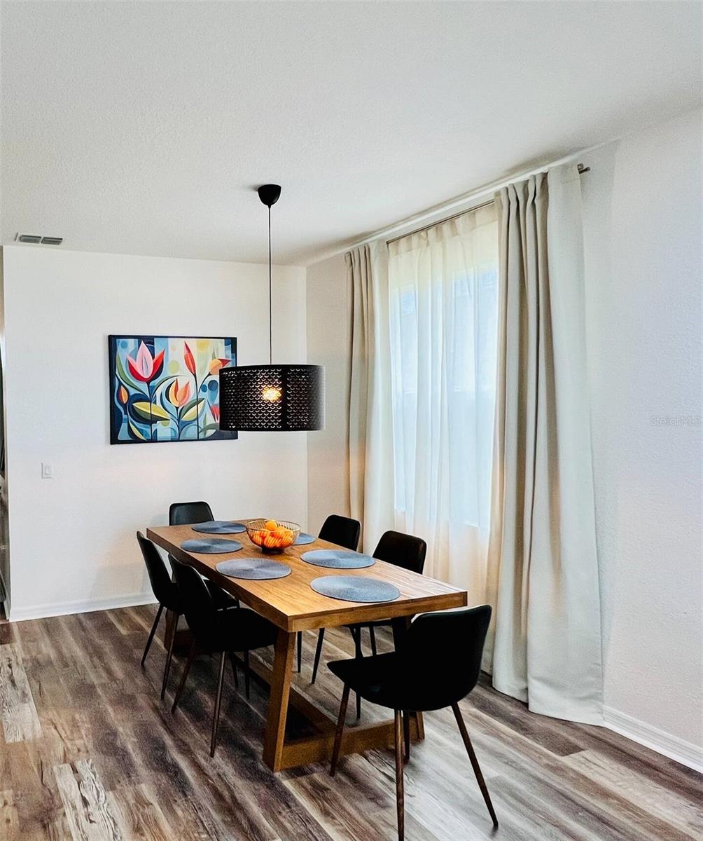 Image 16 of 26 For 254 Gleneagles Drive