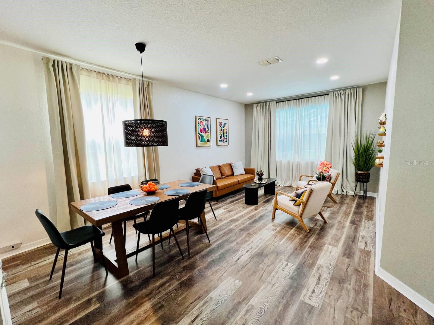 Image 17 of 26 For 254 Gleneagles Drive