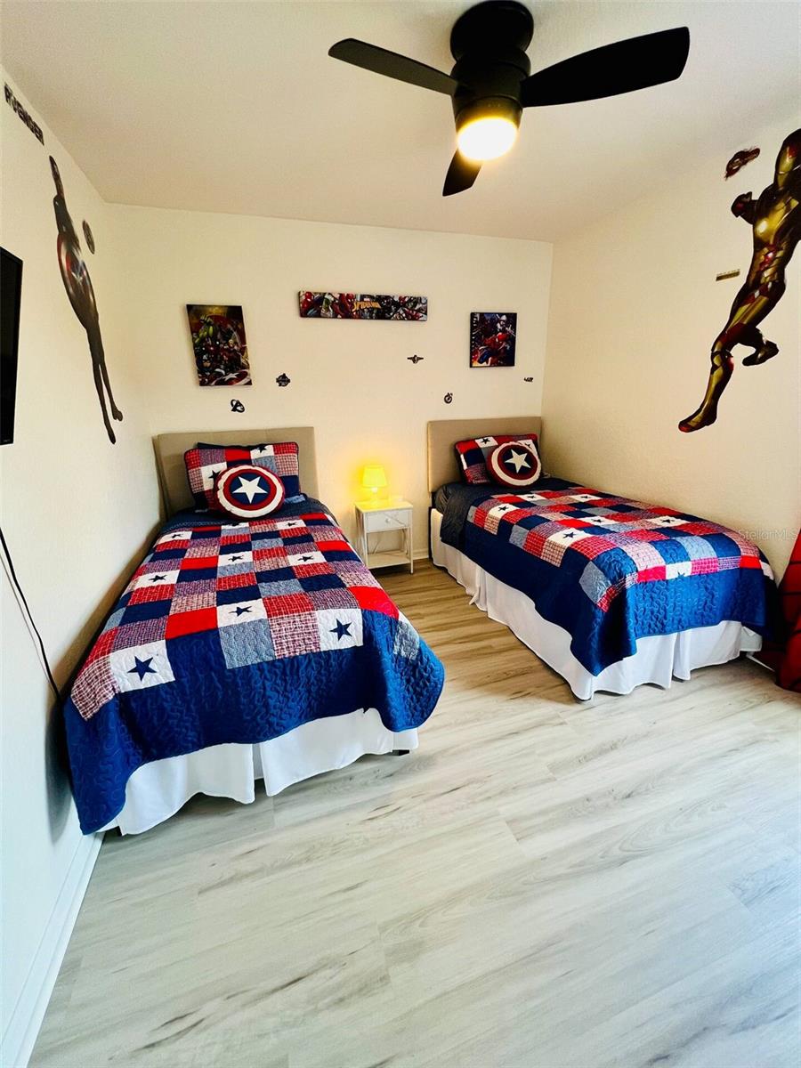 Image 21 of 26 For 254 Gleneagles Drive