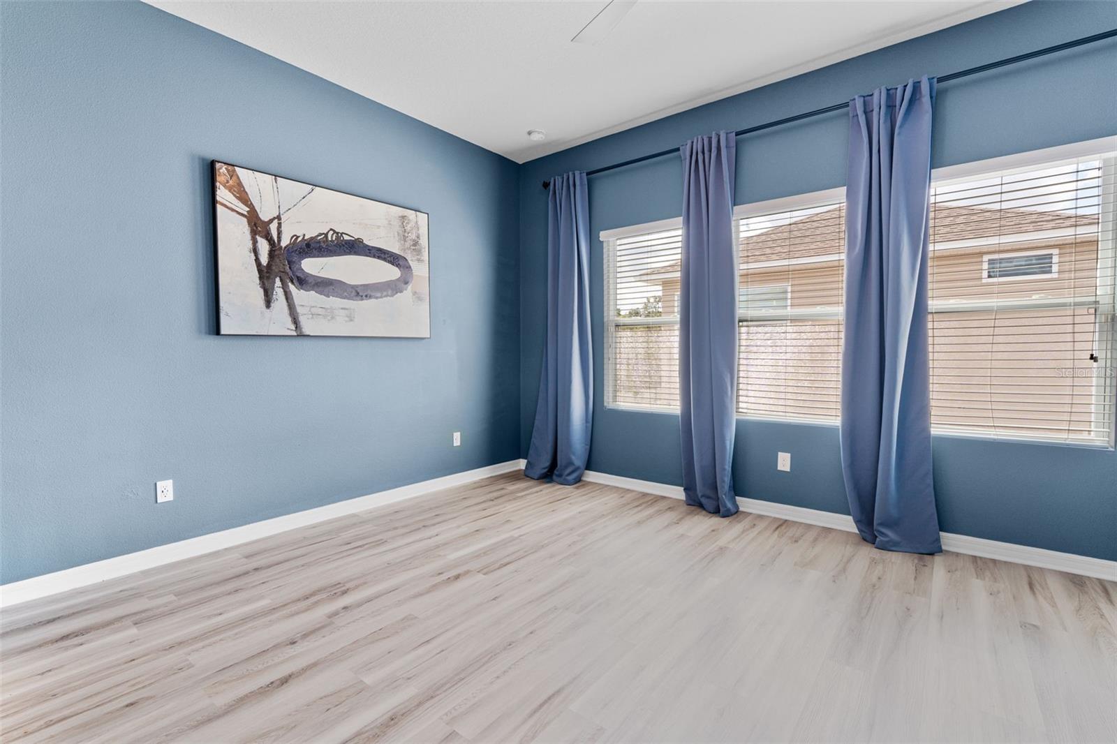 Image 13 of 30 For 4622 Eureka Lane