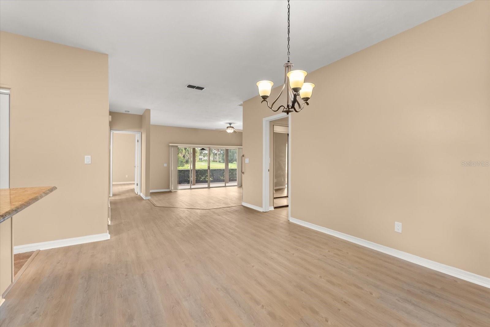 Image 13 of 31 For 1 Magnolia Drive S 1