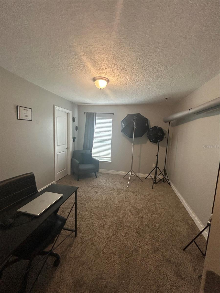 Image 17 of 25 For 7720 Sloewood Drive