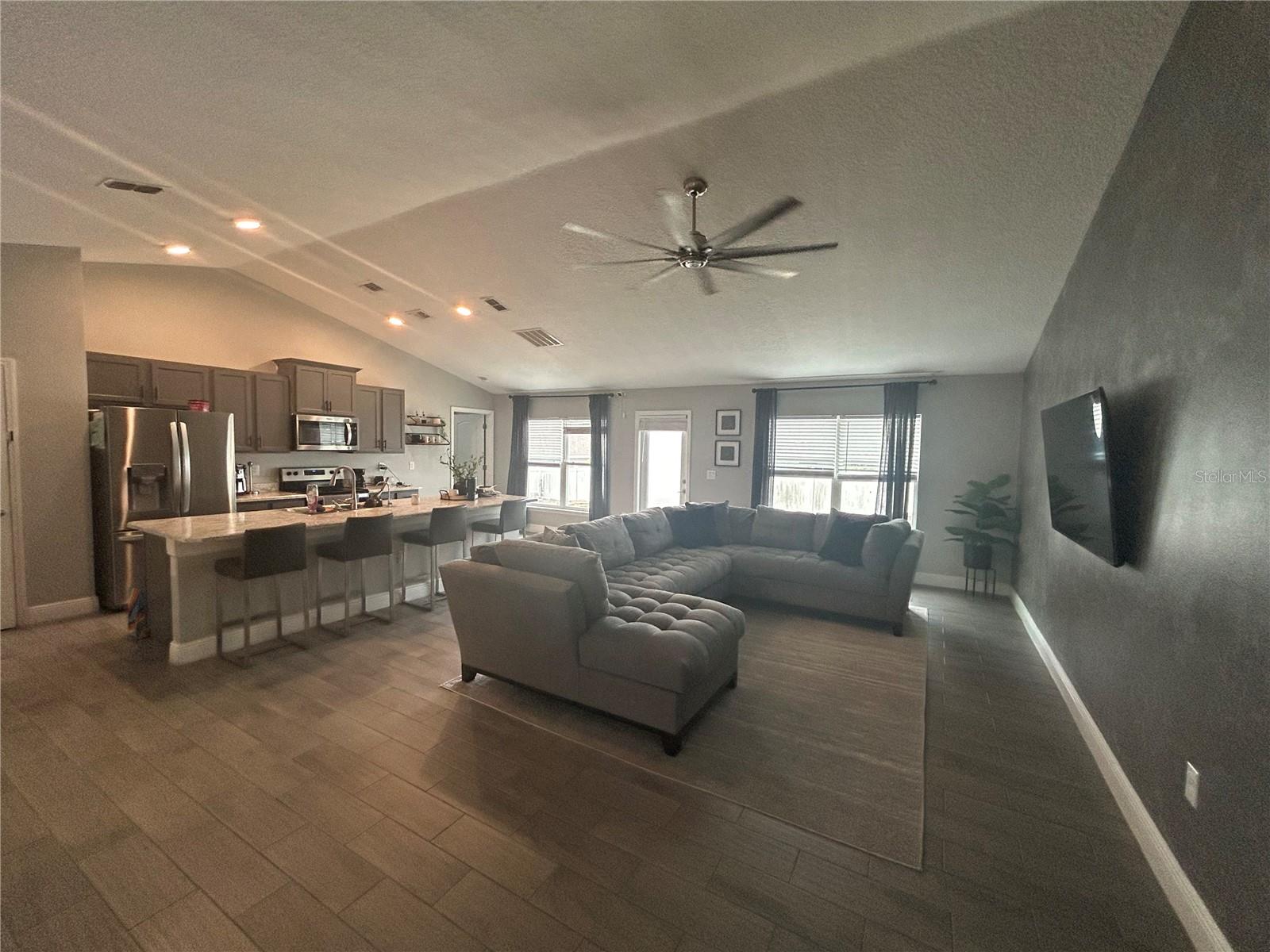 Image 8 of 25 For 7720 Sloewood Drive