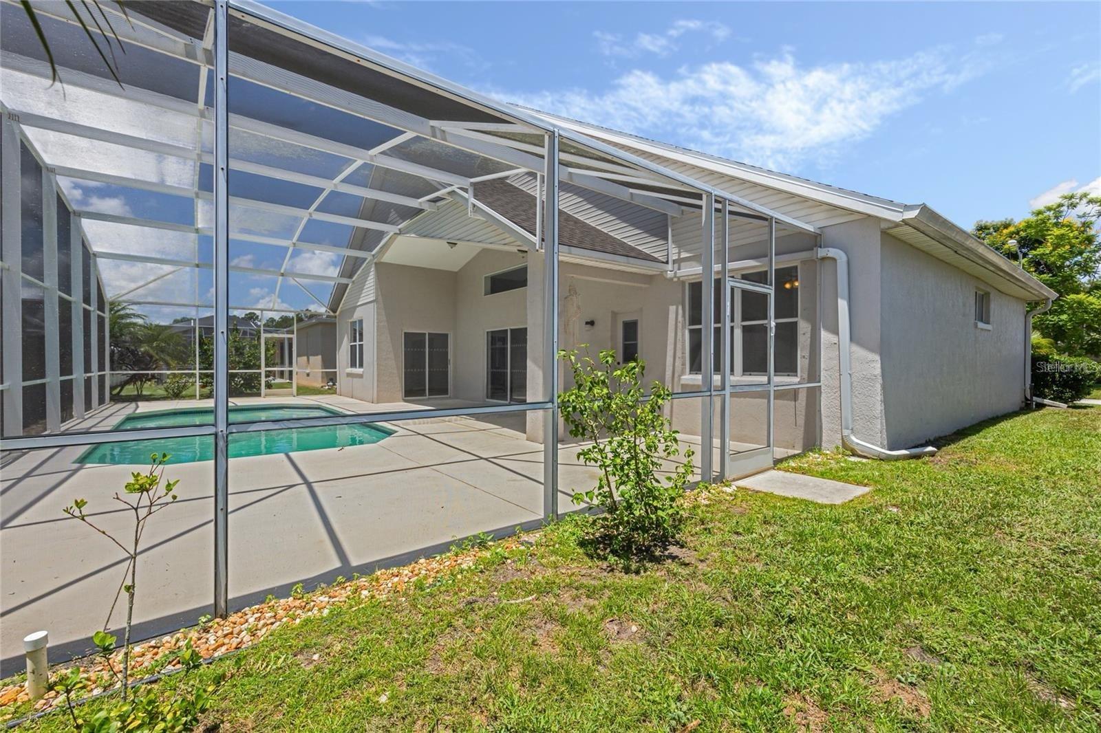 Image 43 of 44 For 520 Hollingshead Loop