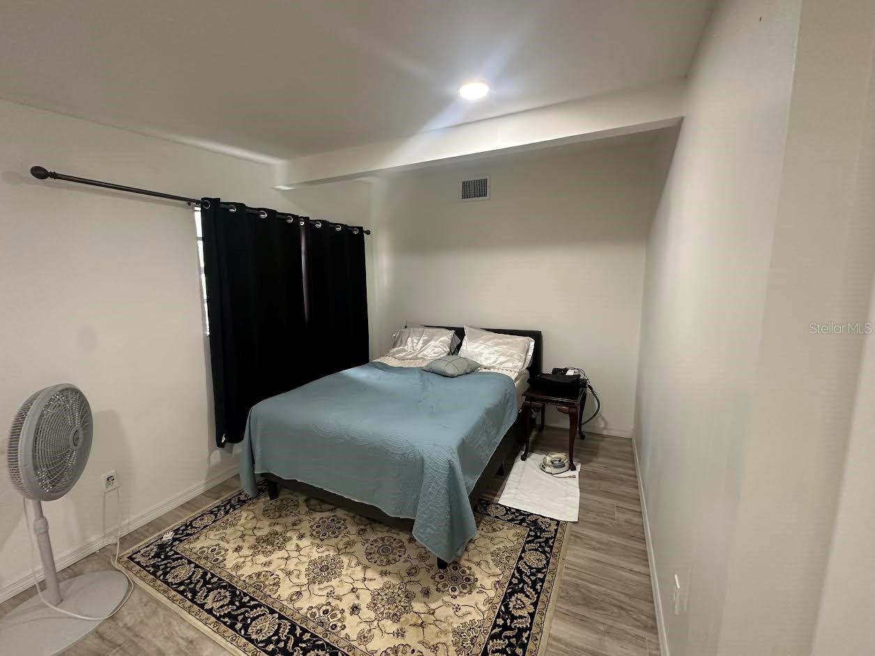 Image 4 of 6 For 541 3rd Street