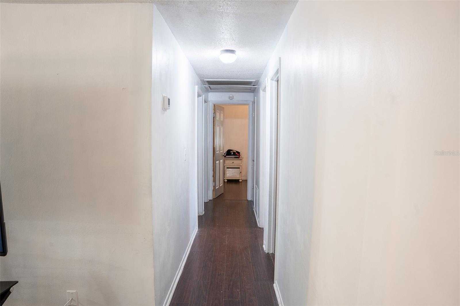 Image 11 of 23 For 4617 Seneca Avenue