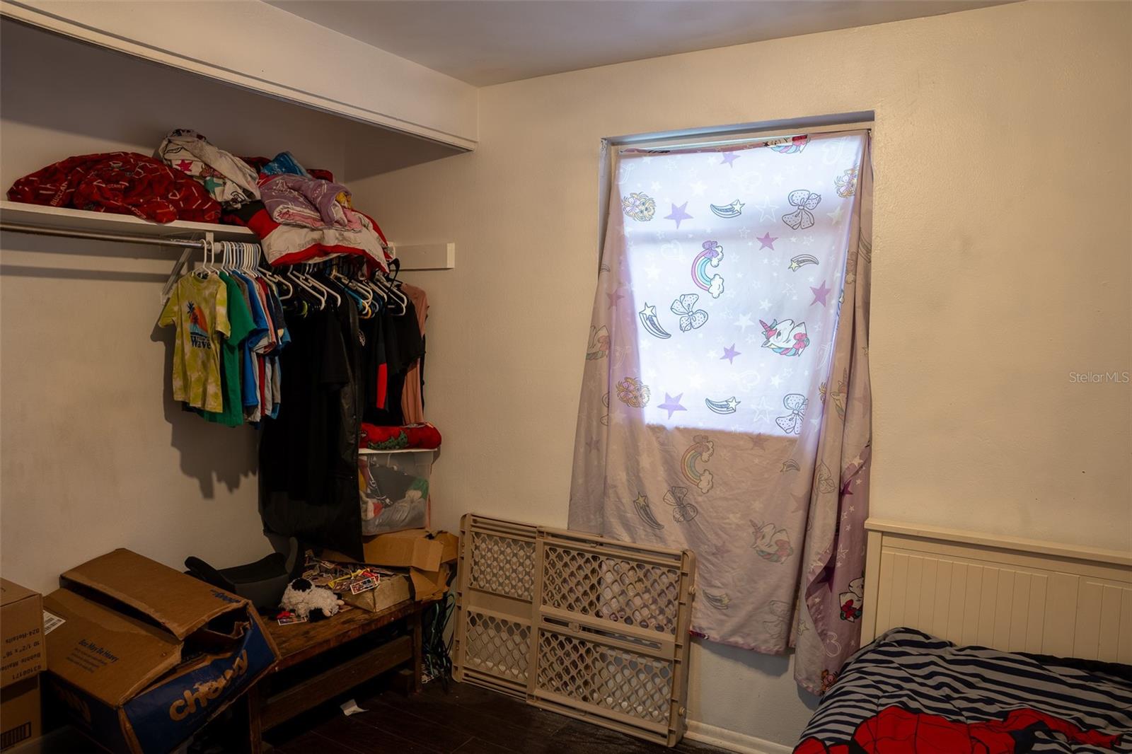 Image 16 of 23 For 4617 Seneca Avenue