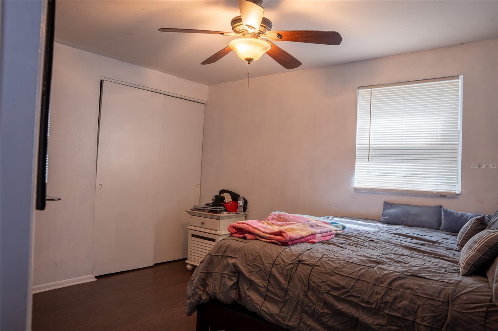 Image 21 of 23 For 4617 Seneca Avenue