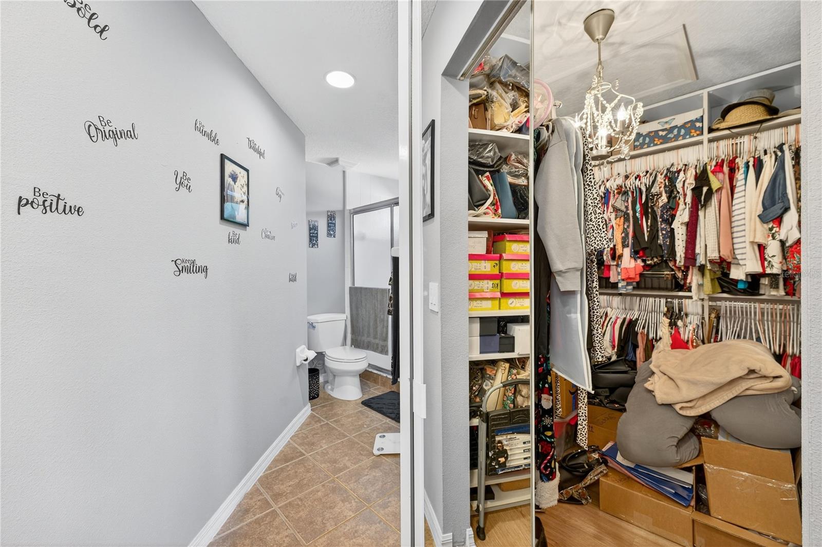 Image 33 of 45 For 5336 Edgewater Way