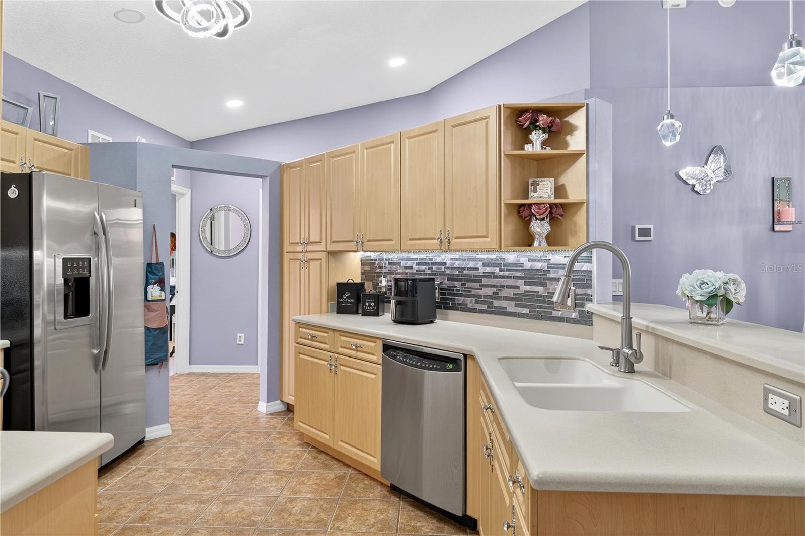 Image 35 of 45 For 5336 Edgewater Way