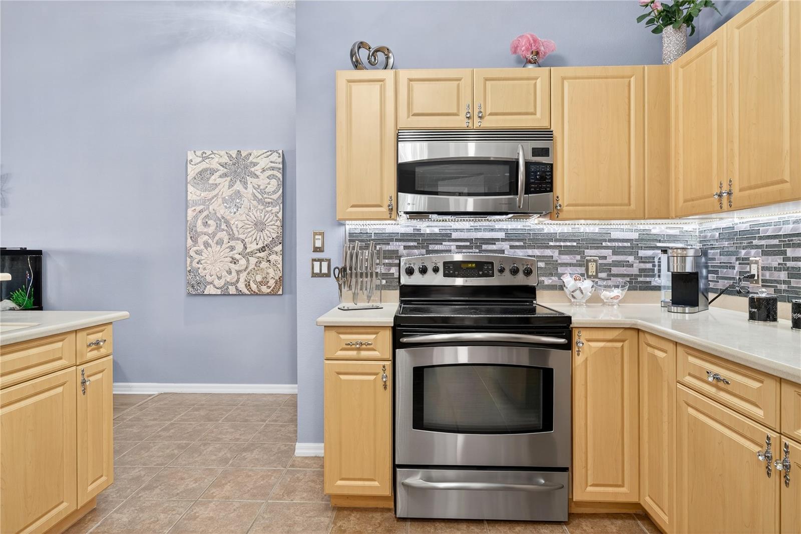 Image 38 of 45 For 5336 Edgewater Way