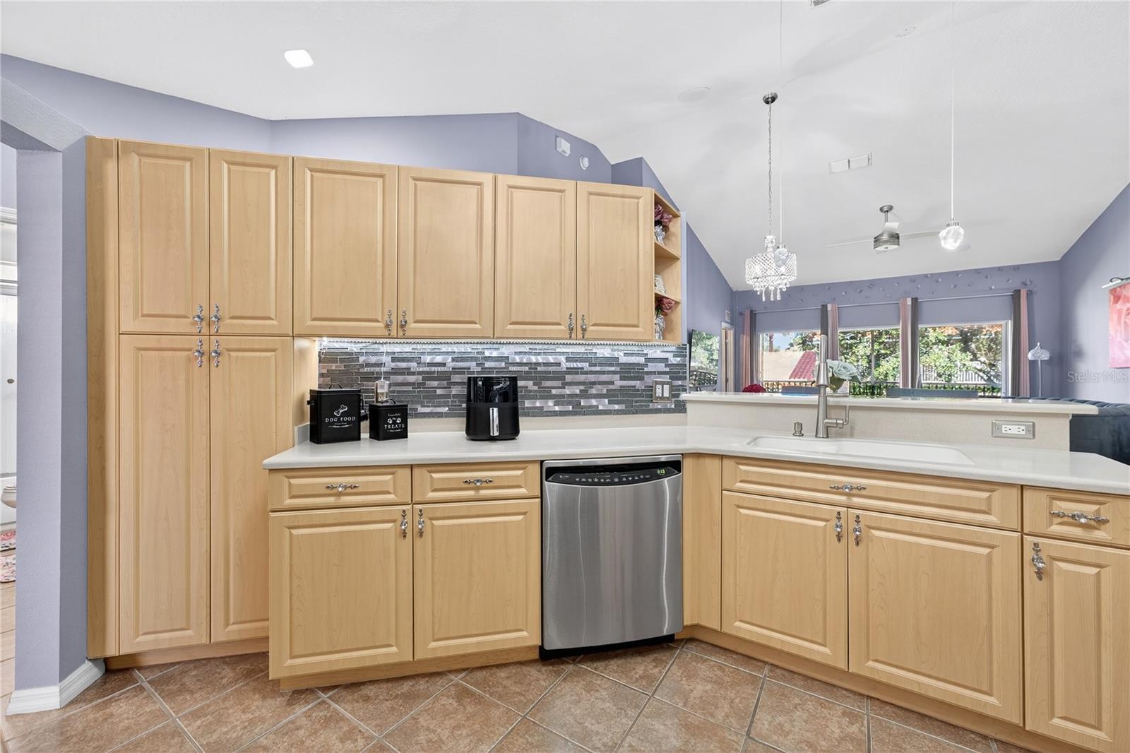 Image 39 of 45 For 5336 Edgewater Way