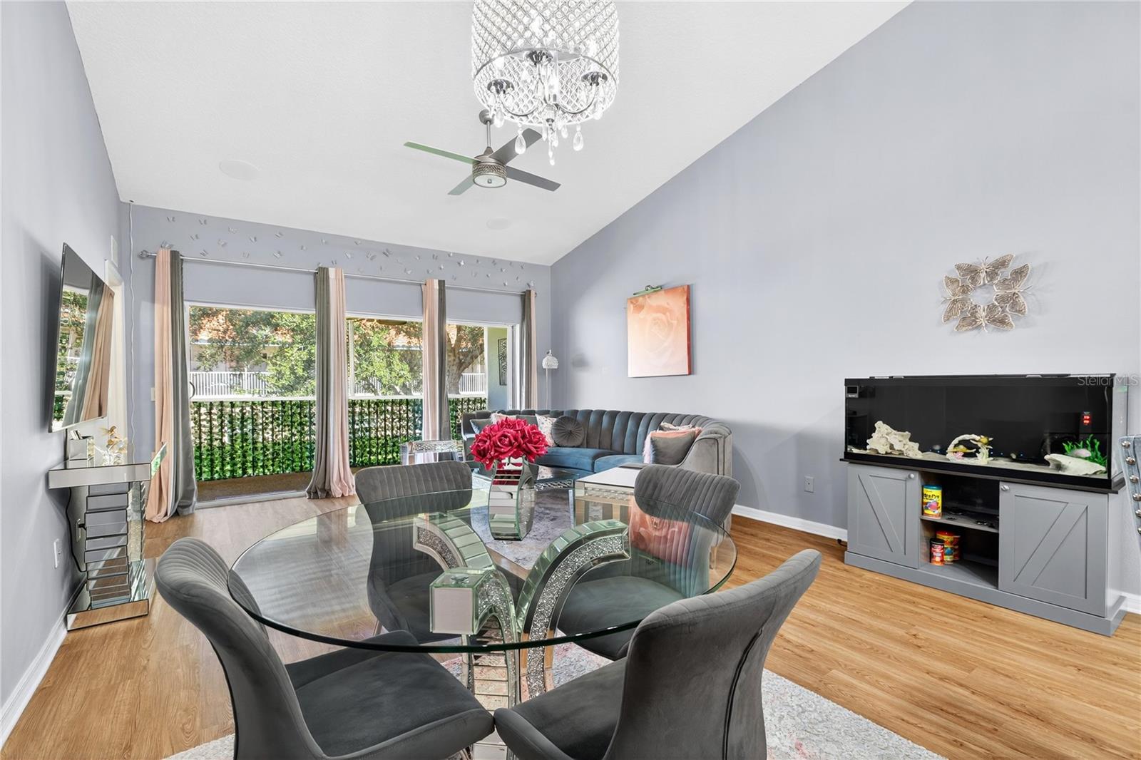 Image 5 of 45 For 5336 Edgewater Way