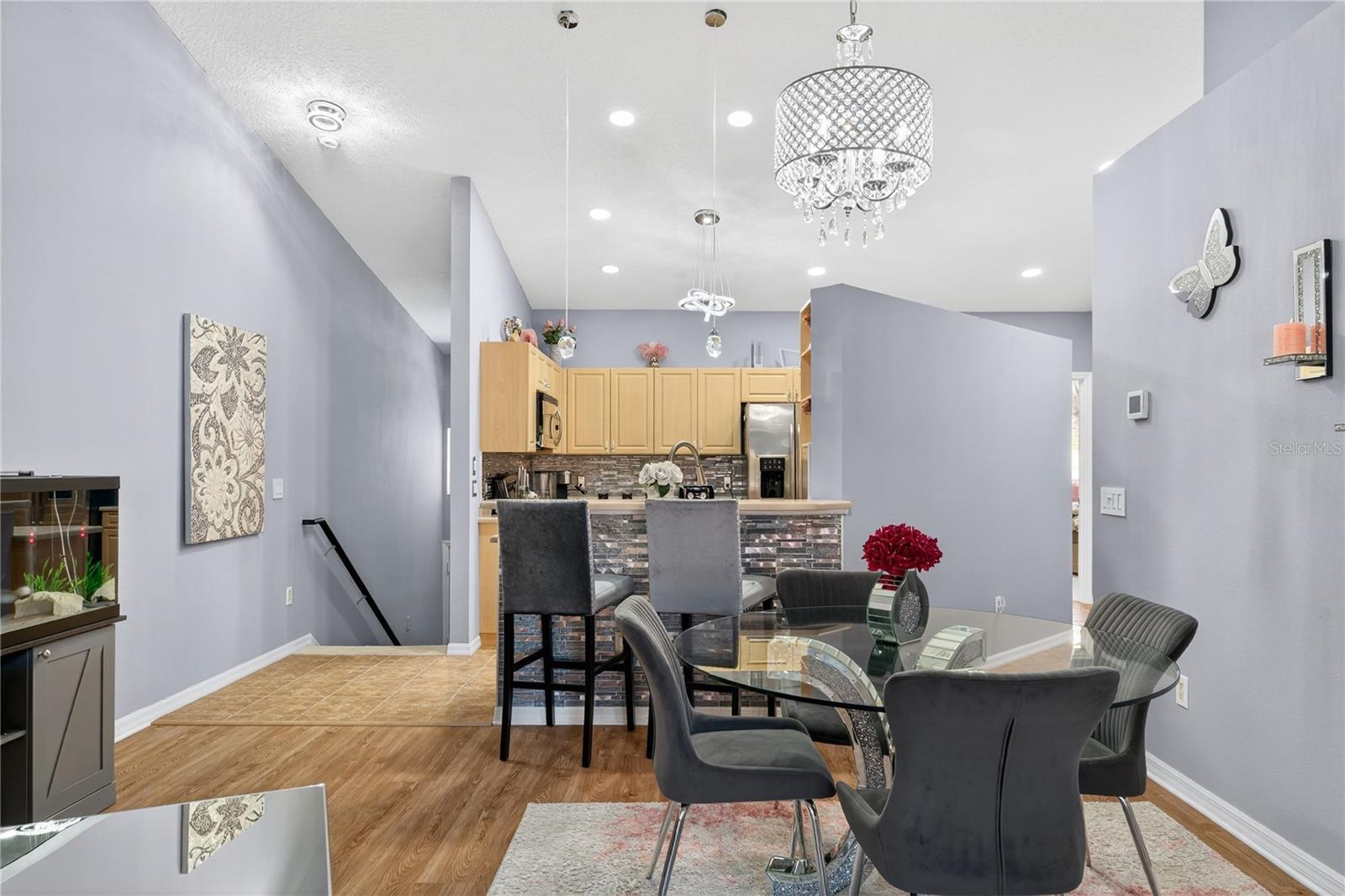 Image 8 of 45 For 5336 Edgewater Way