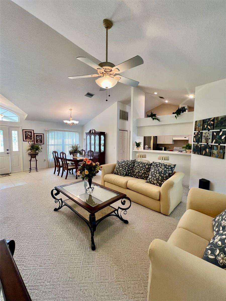 Listing photo id 0 for 9998 Langdon Road