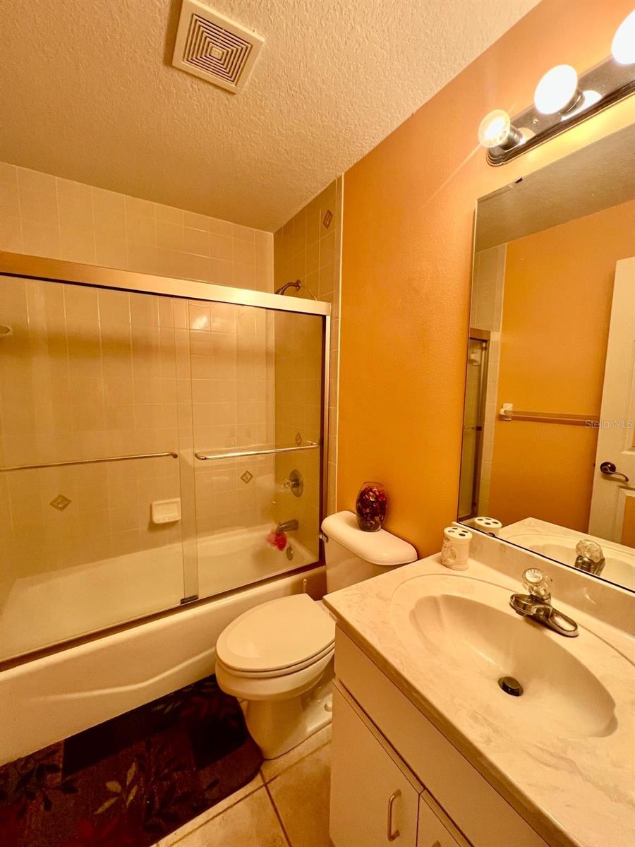 Listing photo id 18 for 9998 Langdon Road