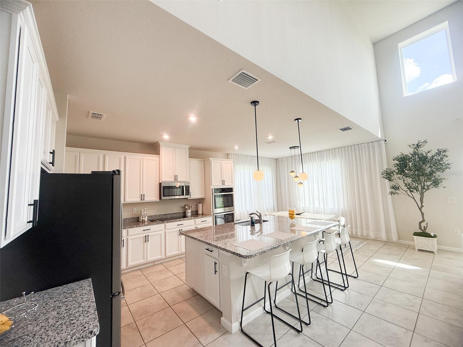 Image 11 of 61 For 13106 Orange Isle Drive