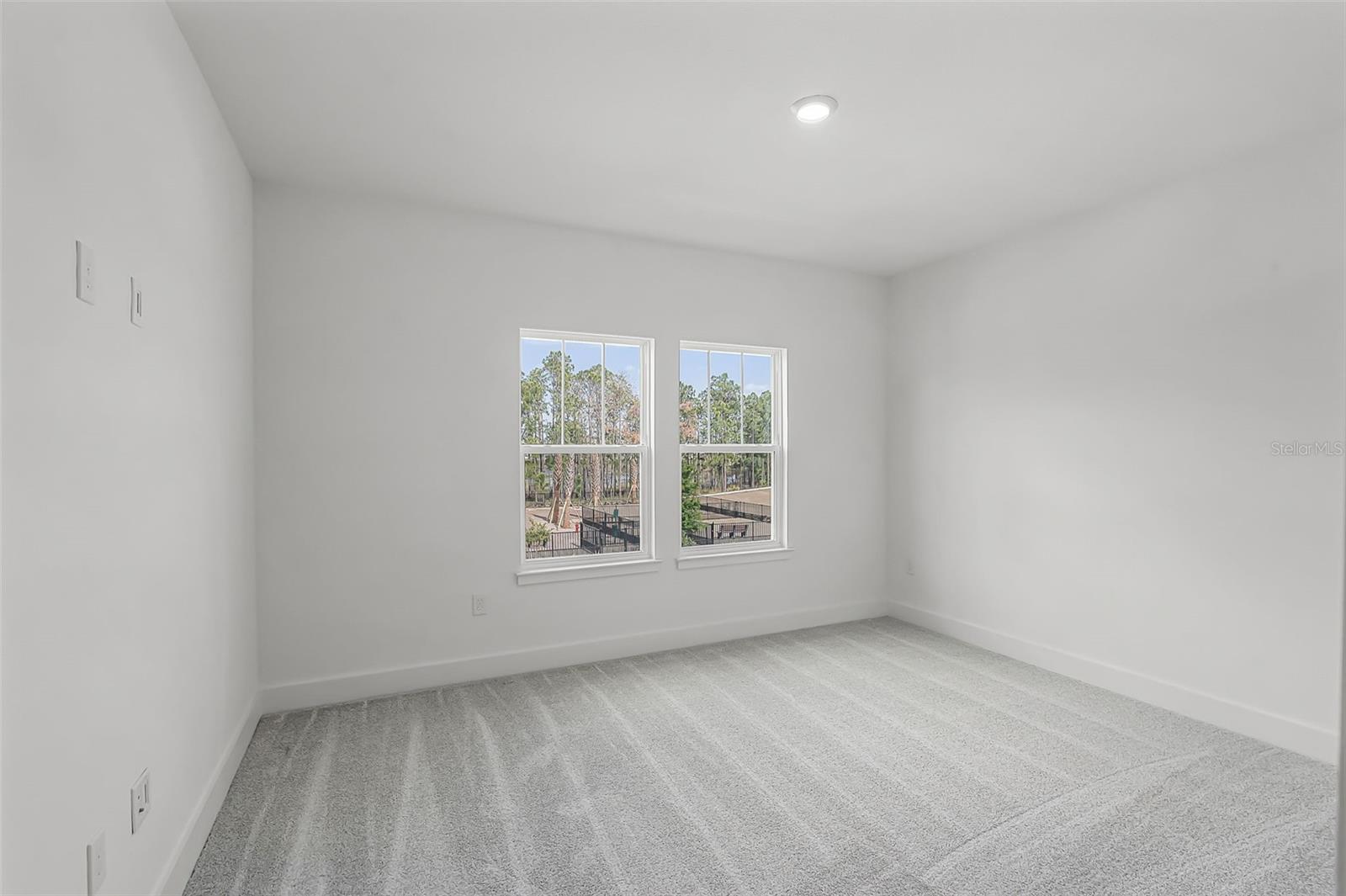 Image 11 of 65 For 15213 Summer Harvest Street