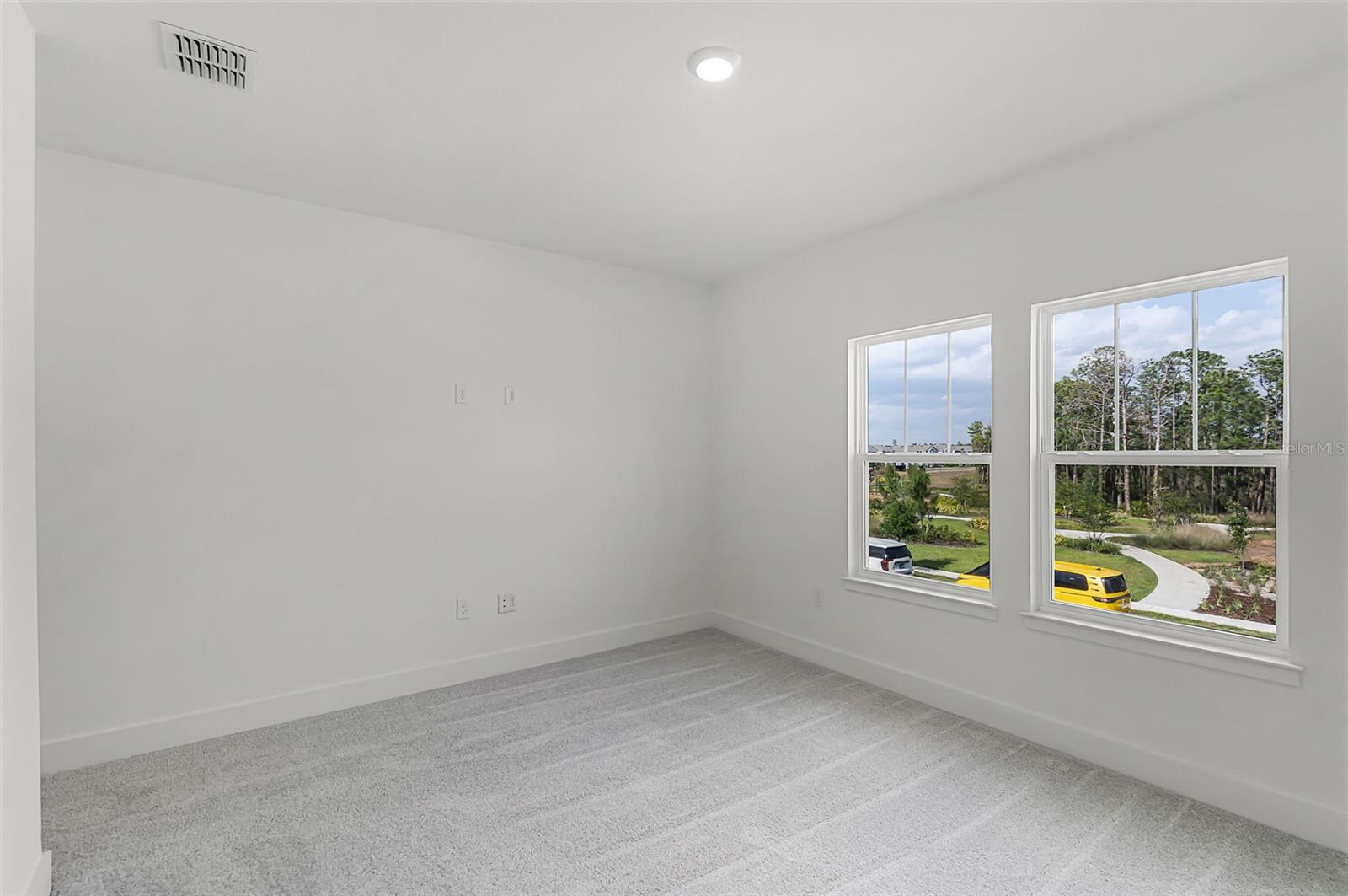 Image 13 of 65 For 15213 Summer Harvest Street