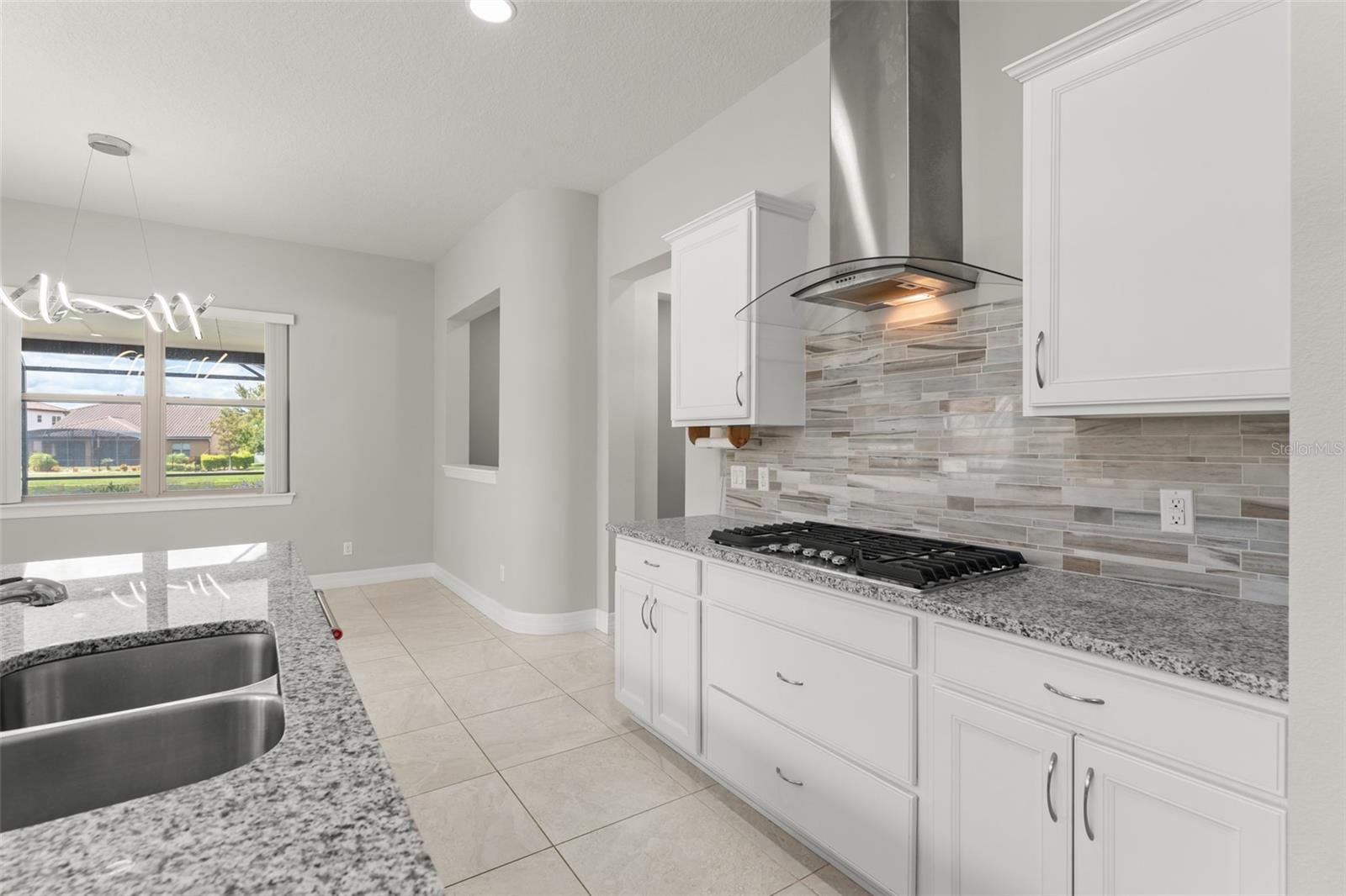 Image 17 of 52 For 10814 Citron Oaks Drive